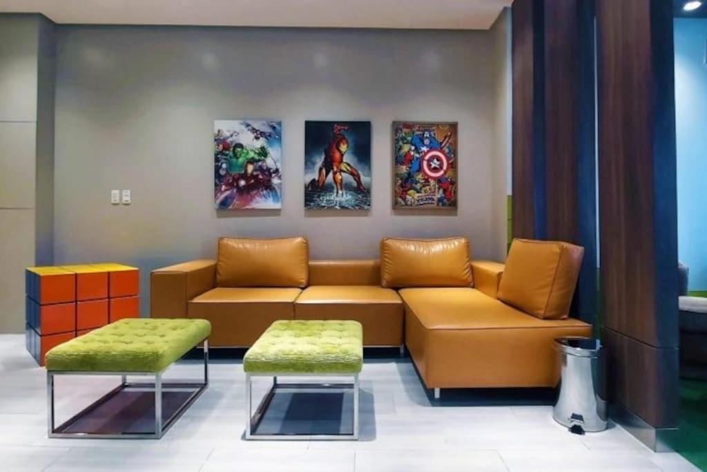 Luxestaysmnl Coastal Chic Netflx 380mbps Pool Bgc * Manila