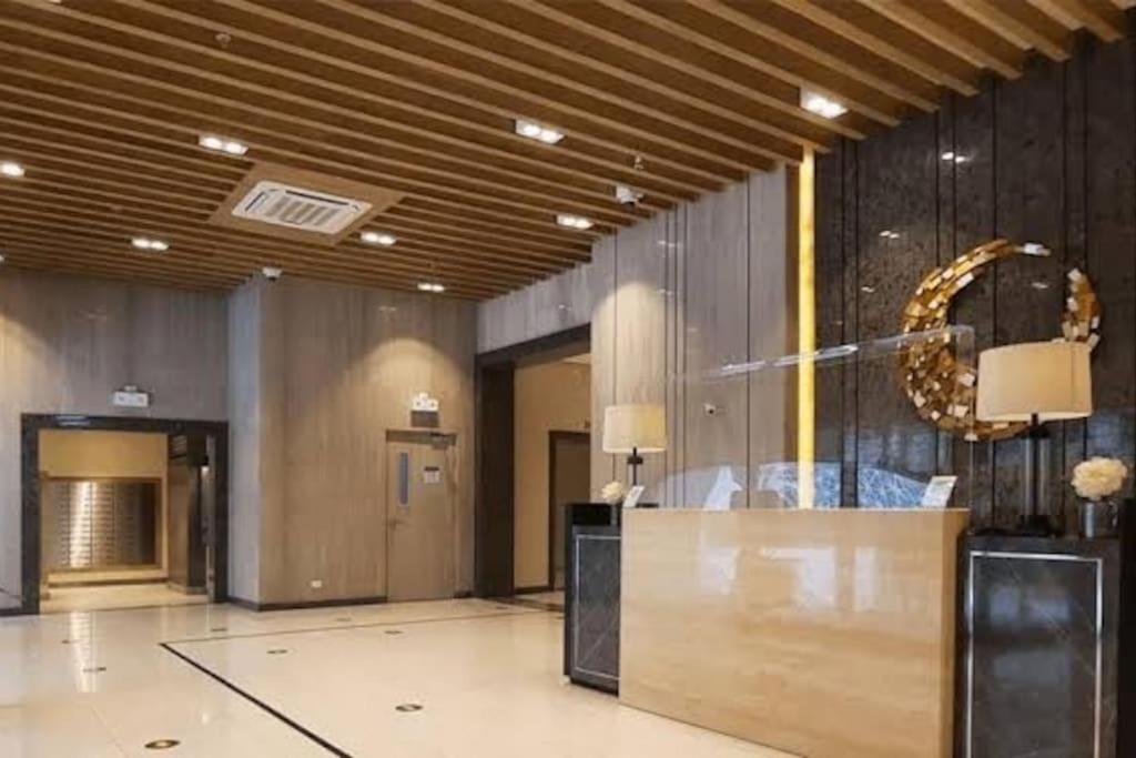 Apartment Luxestaysmnl Coastal Chic Netflx 380mbps Pool Bgc *