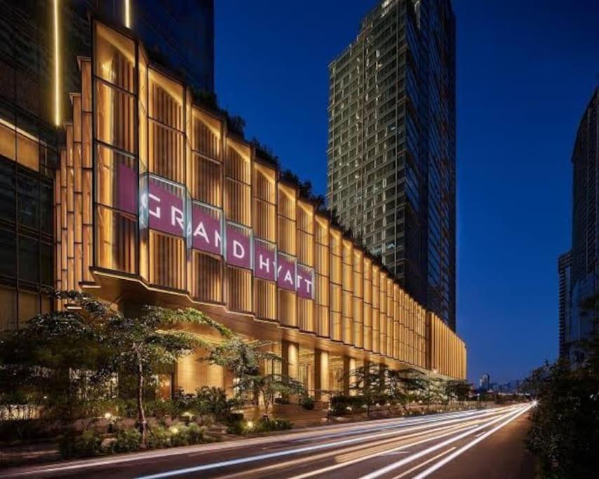 Apartment Luxestaysmnl Coastal Chic Netflx 380mbps Pool Bgc Manila