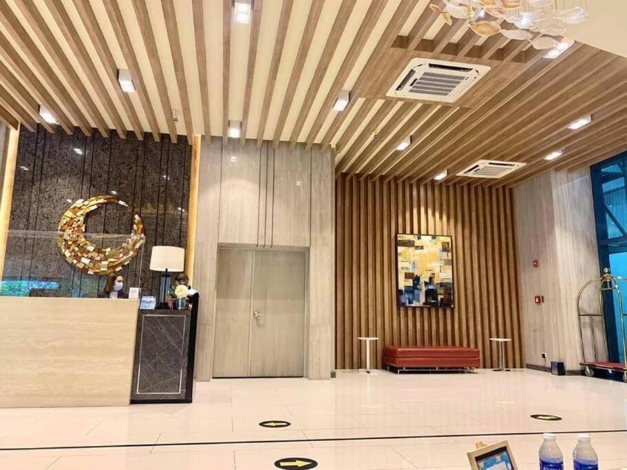 Apartment Luxestaysmnl Coastal Chic Netflx 380mbps Pool Bgc *